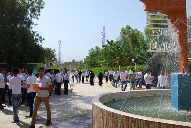 انطلاق الامتحانات النهائية لطلبة الجامعة للعام الدراسي 2014-2015