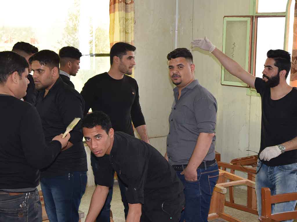 طلبة جامعة اهل البيت عليهم السلام يقومون بحملة تطوعية 