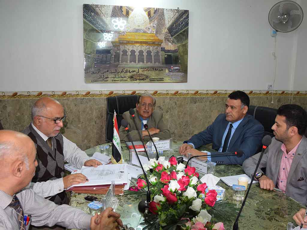 اجتماع رئيس الجامعة مع رؤساء اقسام الكليات في جامعة اهل البيت عليهم السلام 