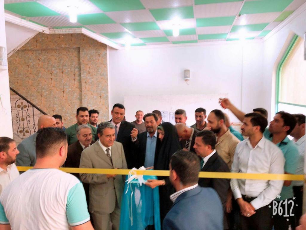 رئيس جامعة أهل البيت (ع) يفتتح مكتبة لقسم الصحافة