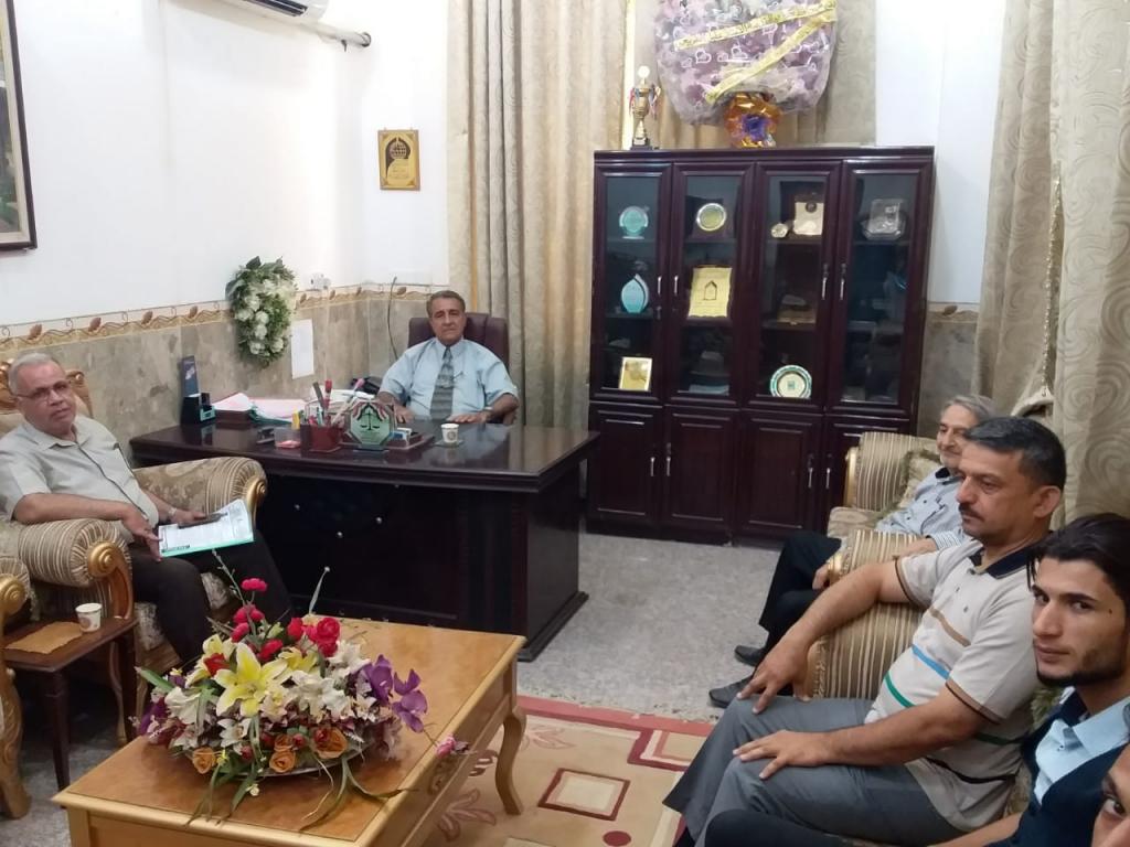 رئيس جامعة أهل البيت عليهم السلام يلتقي بوفد من طلبة المرحلة الرابعة / كلية القانون 