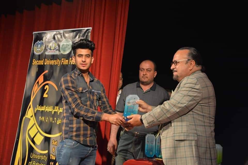 فلم (- O ) لطلبة جامعة اهل البيت ع يفوز بجائزة افضل انتاج سينمائي من بين 37 جامعة حكومية واهلية