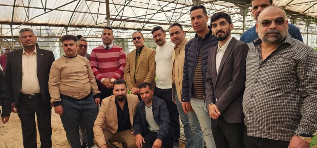 سفرة علمية لطلاب المرحلة الثانية والثالثة والرابعة الى المشاريع الزراعه الخاصة بالعتبه الحسينية المقدسة