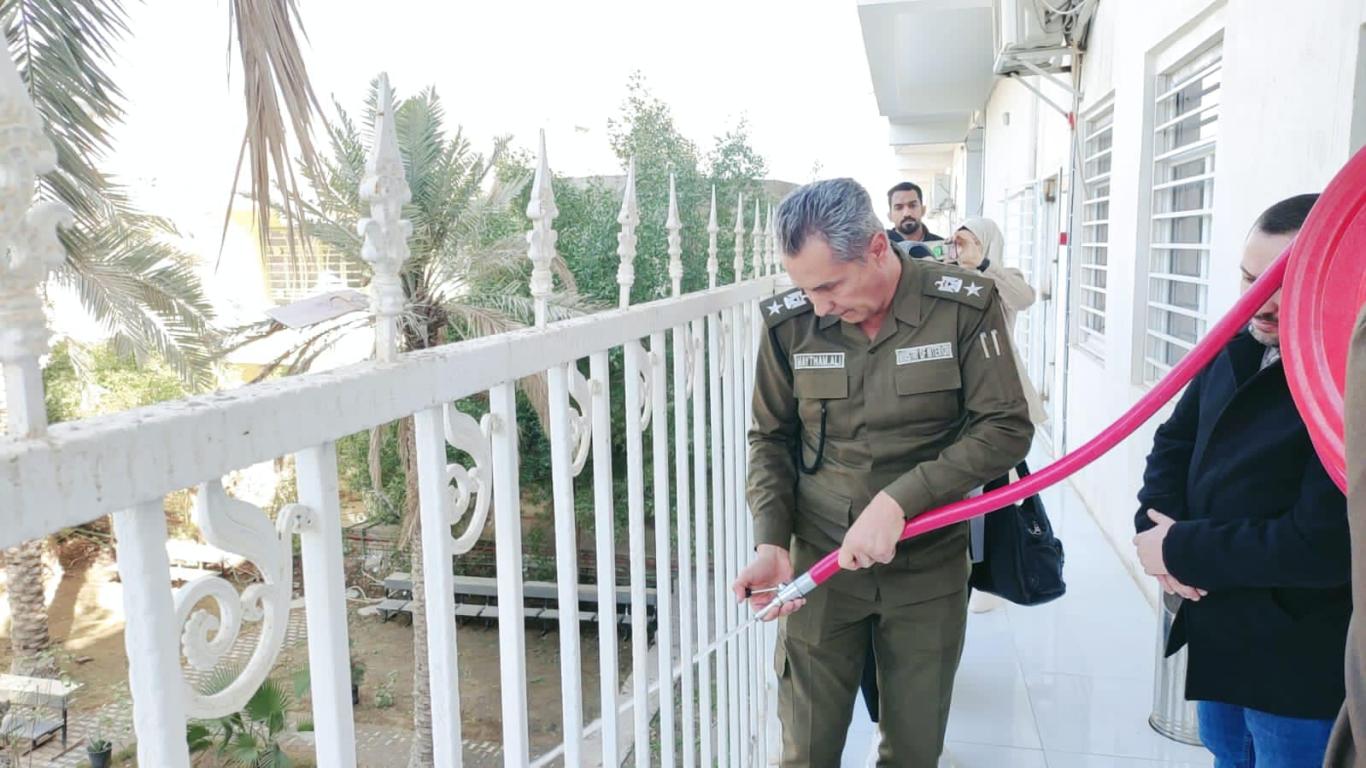 دورة تدريبية عن أساسيات الدفاع المدني والسلامة المهنية 