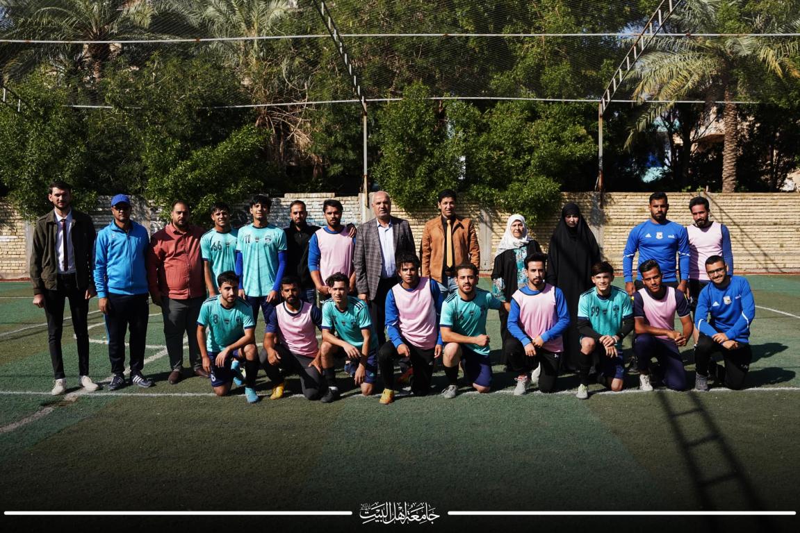 مباراة استعراضية بين منتخب المحافظة ومنتخب كلية التربية البدنية وعلوم الرياضة